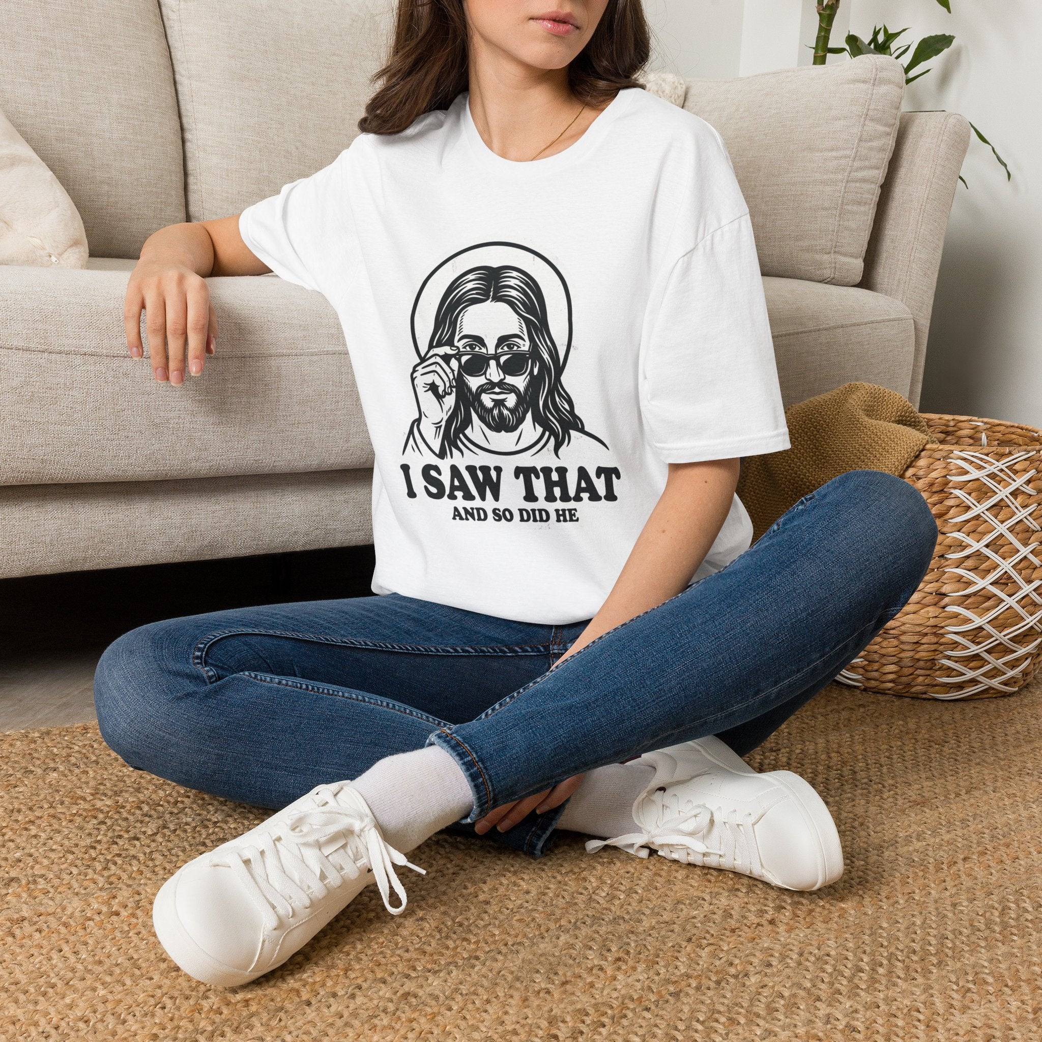 Adults 'I Saw That' Jesus T-Shirt